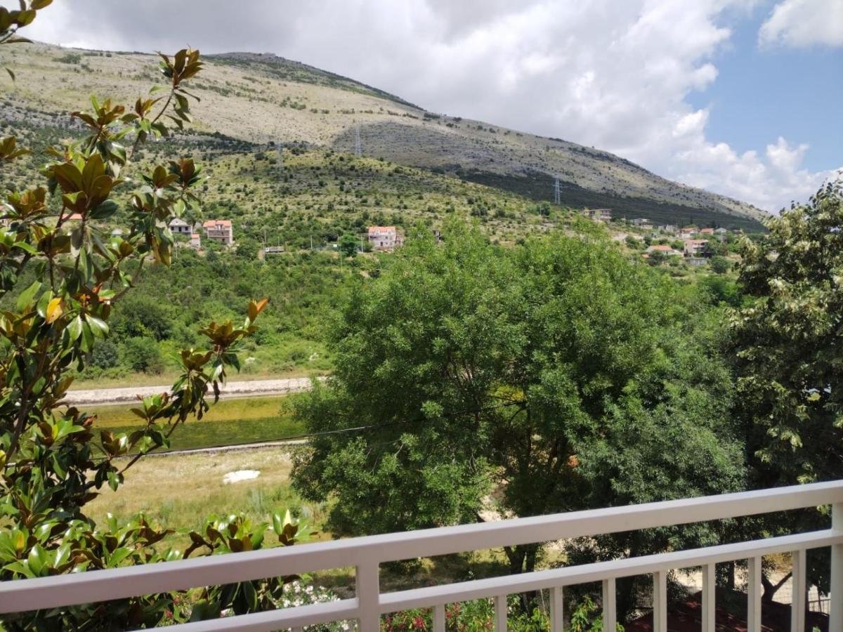 River Side Trebinje Hotel Ngoại thất bức ảnh